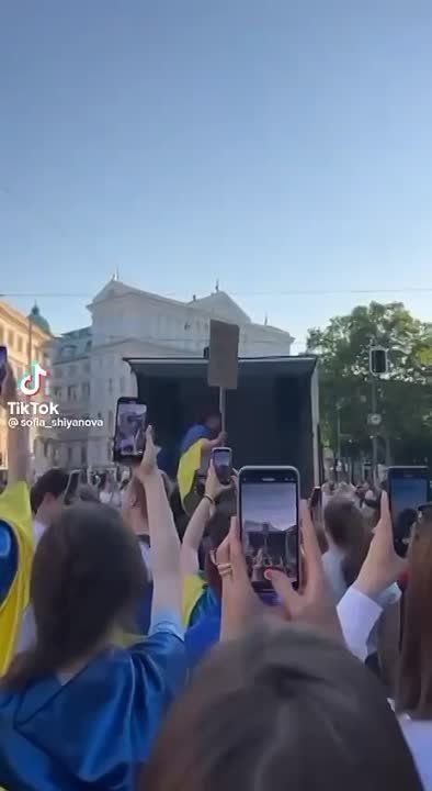 � ������� ���������� ����� �������� ���������. ������� � ��� ����� � �������� �� �������� � �����, ��#�, �� ��#���. ��������, ���� �������� ������� � ������� � ��� �� ����, ��� �������