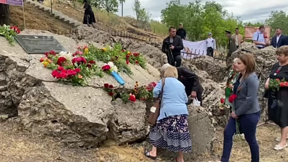 � ���� ���������� (��������� �����) ������� ��������� ����� � ���� ����� �������