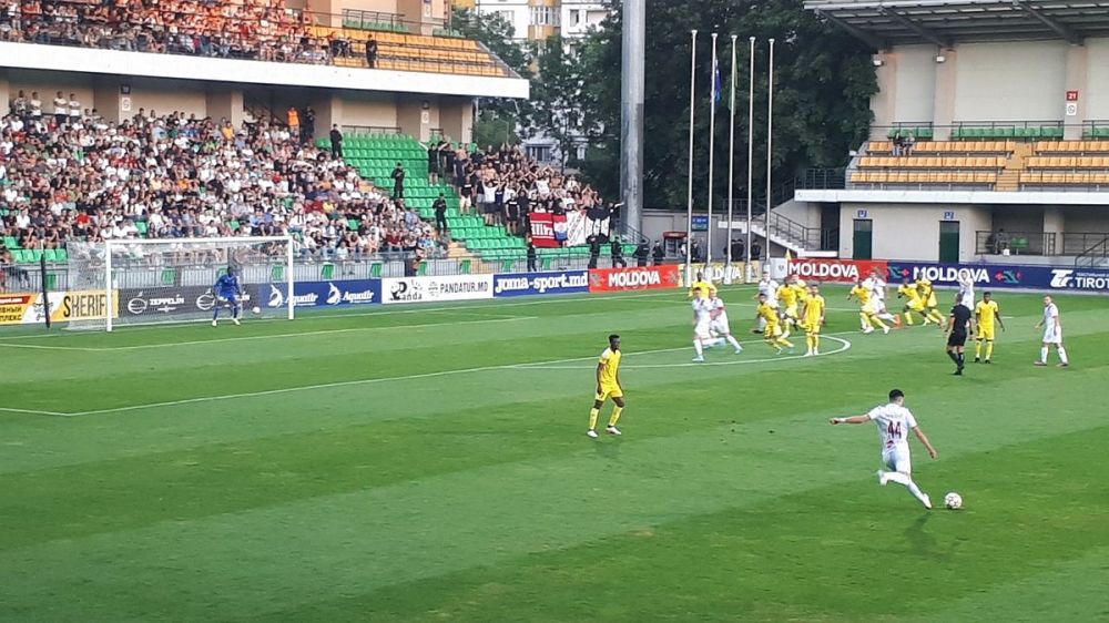 ������������� "�����" ���� ������ � ���� ���������: ���������� ���� "��������" ��������, ���� � �������� "����\