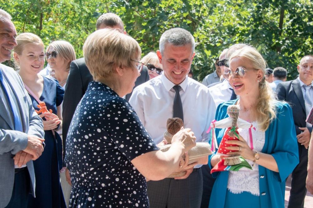 ������������ ������� ����������� 230 ���. ������� �������� �������� �����, � �����������