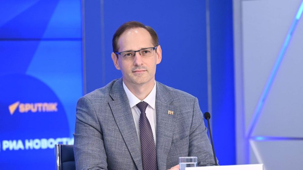 Виталий Игнатьев дал интервью российской газете "Известия"