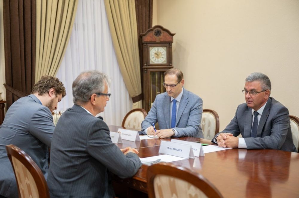 ����������� ������������ � ���� � ������� � ������� ���� ������� ���������� ��� ������ ��������������� � ������ ������ ���� � �� ������� ���������