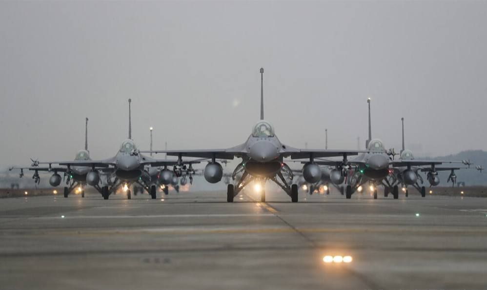 ������� ������ � ������ ����������� � �Chiayi Air Base�