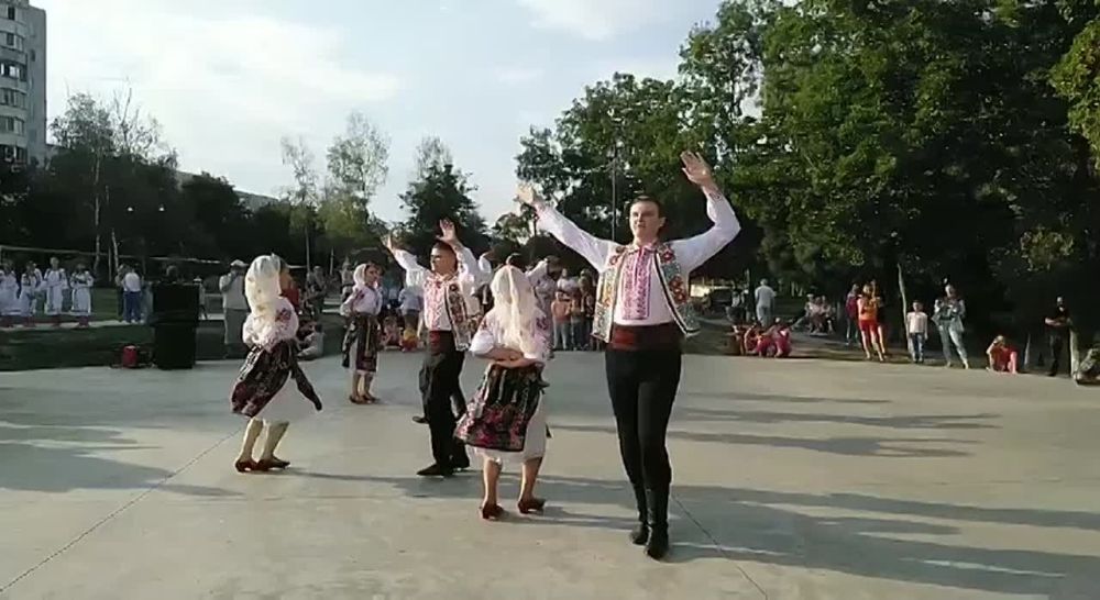 ��������, ��������� � ����������� ������ ������ �� ������� �����������