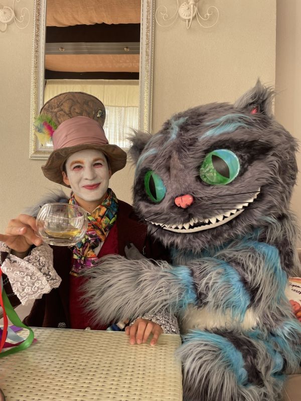 ��� ������� � ������ �����, ����� ������� � ��������� ���. � ���� �������, 18 �������, ��������������� ��������� � ��������� ��������