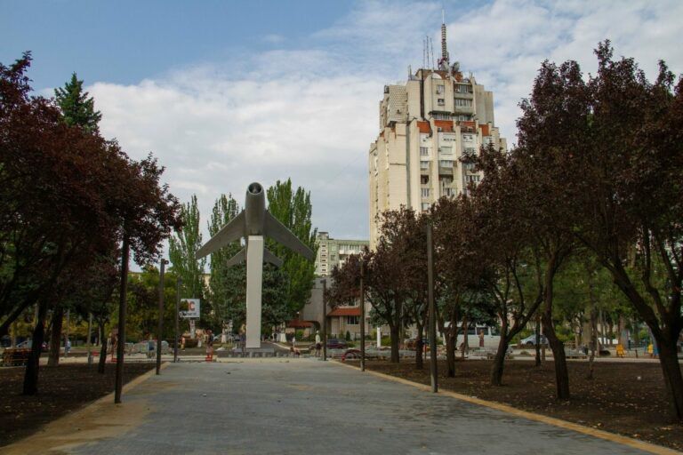 ������ ������ ��������� �������� � �����