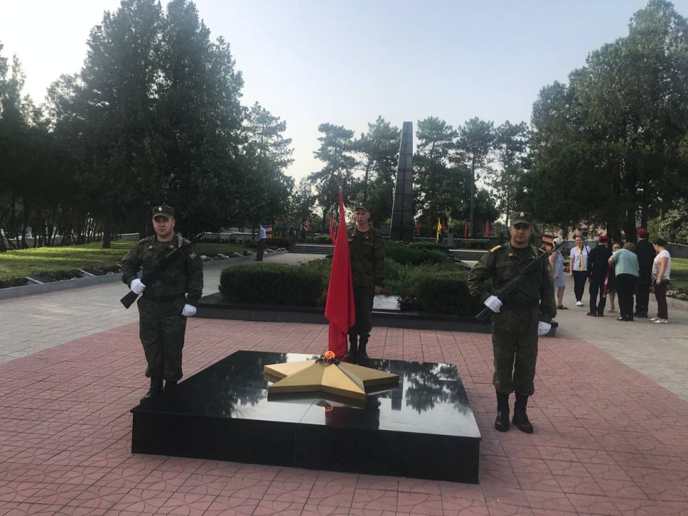 ����. ������. ������������