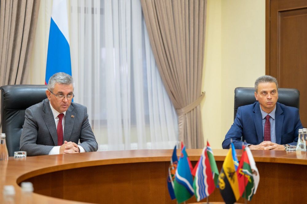 ��������� ������ ������� ��������� � �������������� ������� ��������������� ������