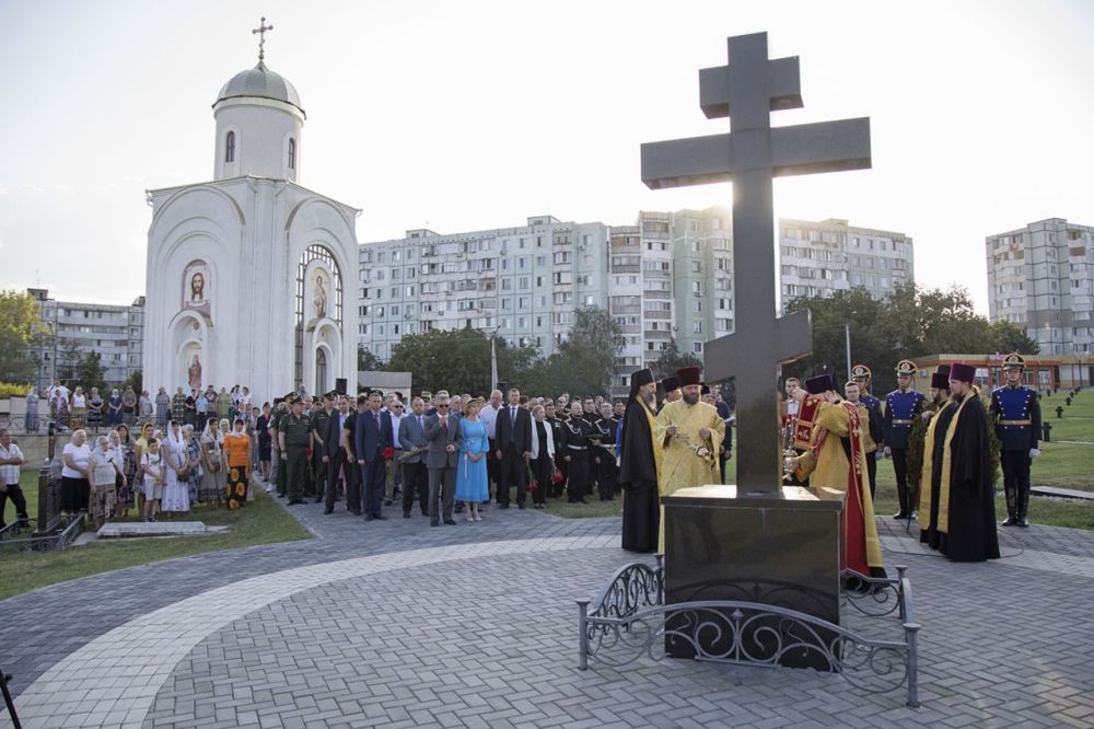 � ������ ������� ��������� �����-������ ������������� ����� ������������ �����