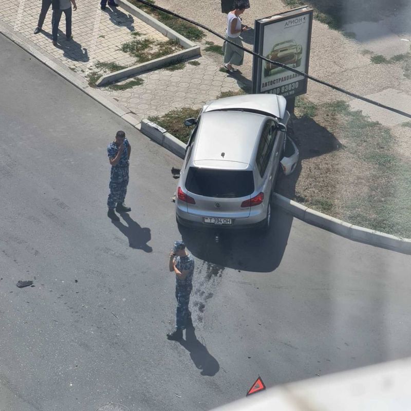 ������ 1000 ����