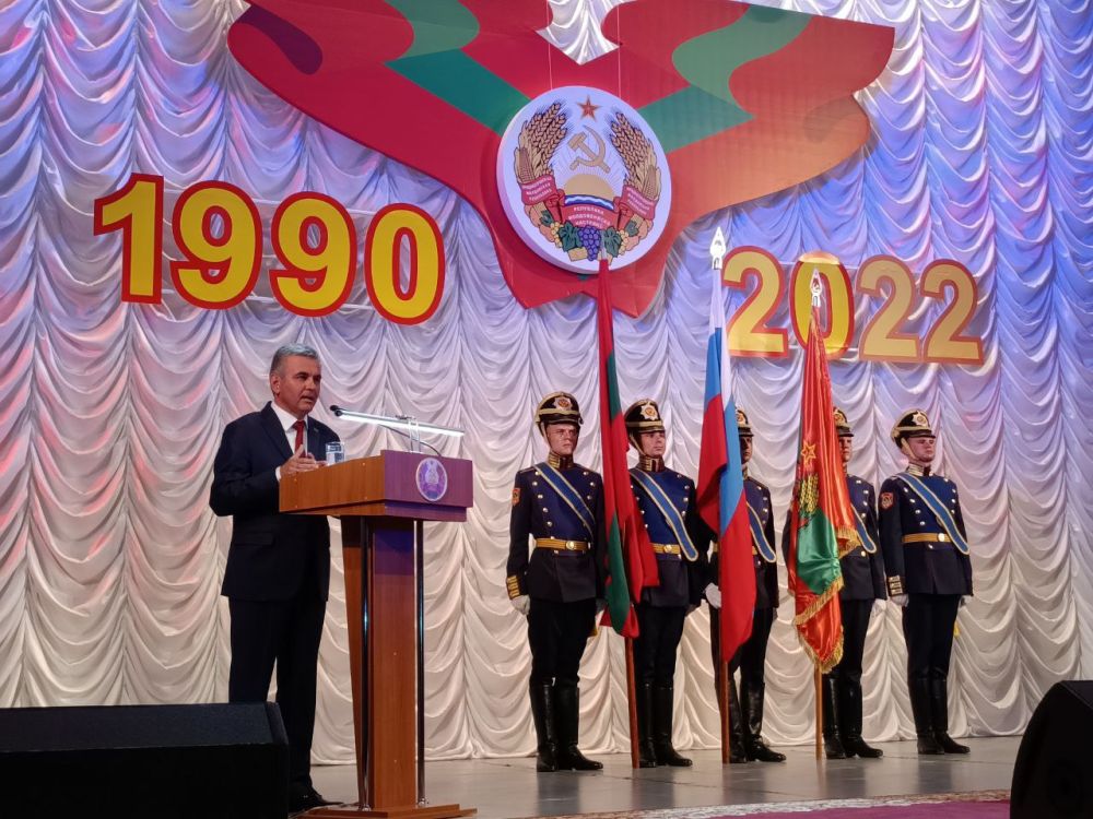 �� ������ ���������� ������������� �������� � 32-����� �������������