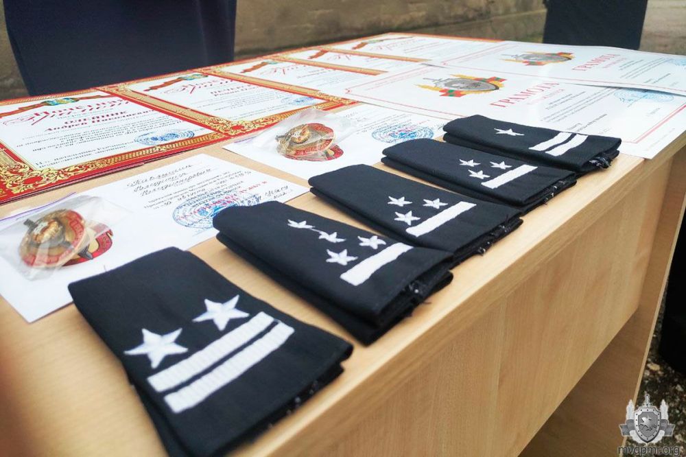 �����������, ����������� 32-� ��������� ����������� ��������������� ���������� ����������, ������ � �� ����� ���������� ���....