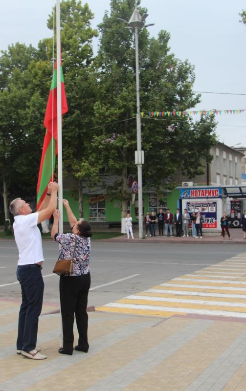 � ������� ����������� ����������� � 32-� ��������� ����������� ������������� �������� � 7 �����