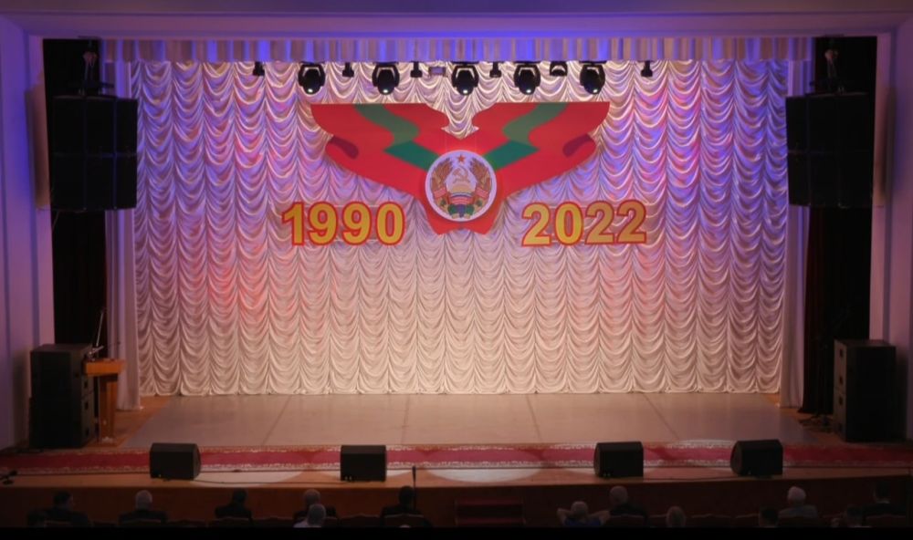 ������� � 15:00 � ����� ������� ���������������� � ������������� �������� � 32-� ��������� ���