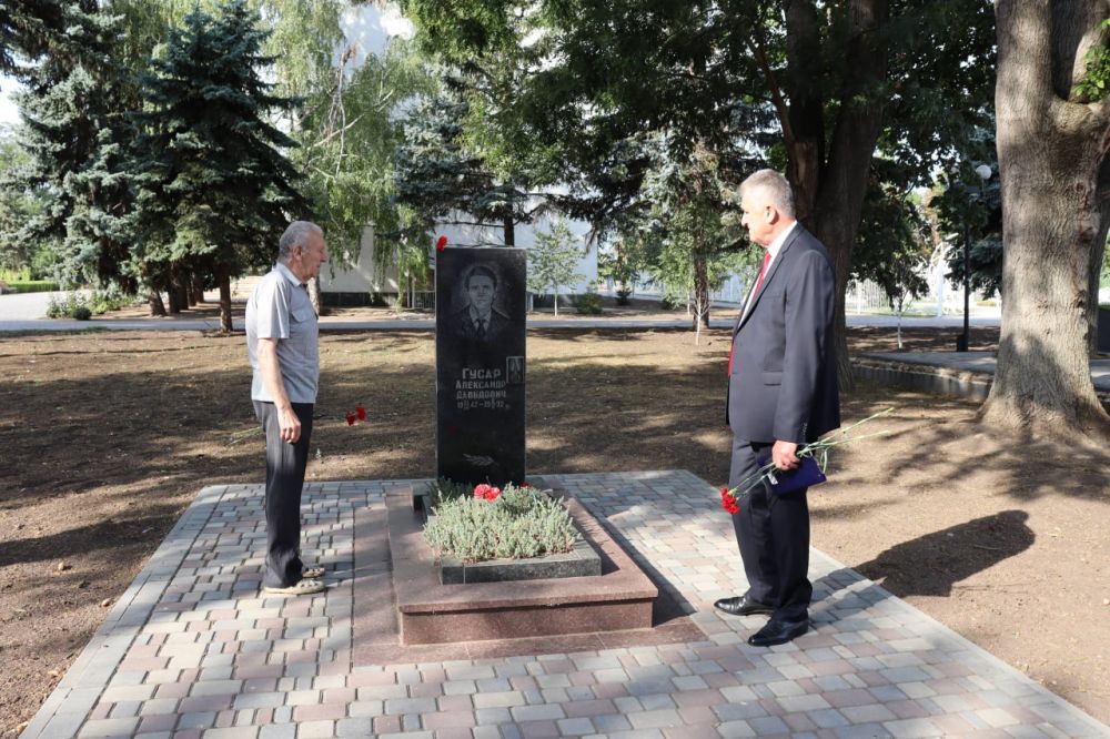 � ��������� ����������� �����������, ����������� 32-� ��������� ����������� ��������������� ���������� ����������, ��...