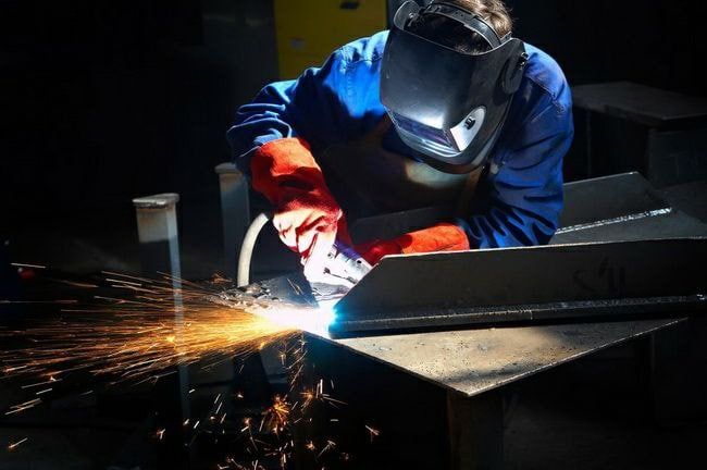 "����������" ���� ��������