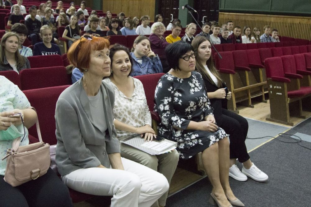 ������� � "������������"