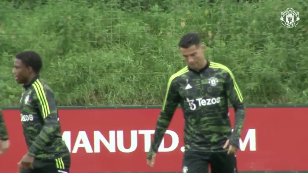 ������ "��������� �������" ������� ���������� �� ����������� �������� "������" ����� ������ � "�������"