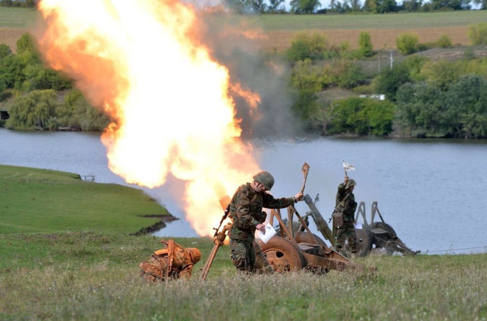 �������������� �������, ������� � ��� �������� ������� ������ � 30 ���������� �� ���� ������������ �������������