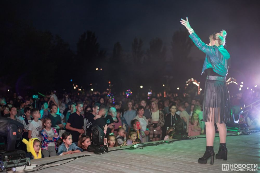 �������-����� � ���������. ����� ������� �������, ���������� ���������� �� �������������, ����������� ������� �����, ��������� ������, ���������� ������ ��������� � ���� �����������. ������ ��������� �� 5 ������� �� ������ 0 (778) 50 962