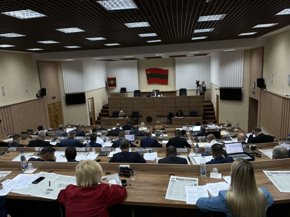 В Верховном Совете почтили память погибших в Ижевске