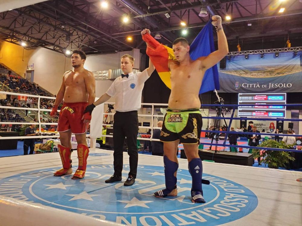 ������������ �������� � 30 �������� �� 9 ������� � ������, � ������ ���� �� �����