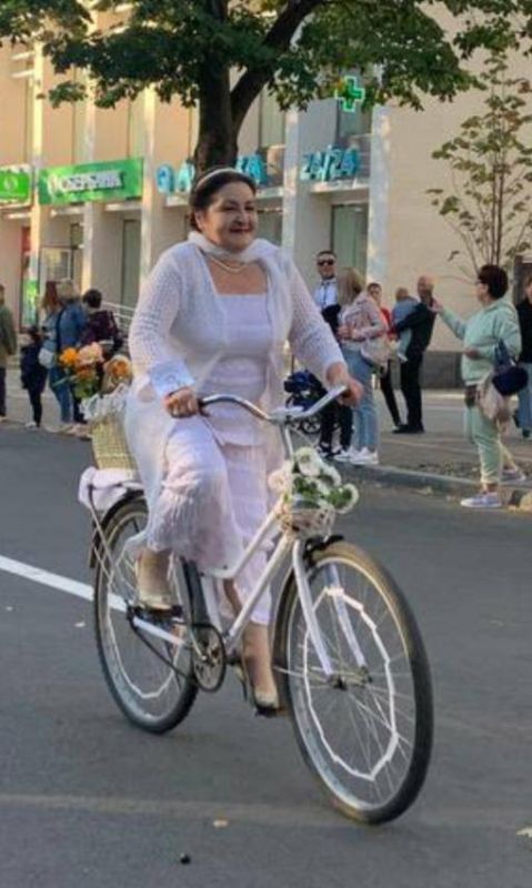 ��� �������. � ������� ���� ��� ���� ����������� � ������ � �������� ����� � ��� ����������. ������� ��� ���� � ����������� - ��������� "����� ��������� ����" �