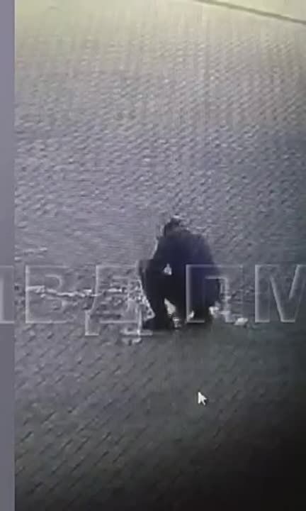 ����� ����� �������, ������� �������� ������ �� ���������� ��������� �� ����� ������, ������ � ��������� ������ ����� ���. ������ ������ ������� �� ������ � ������� �����-�� ���������