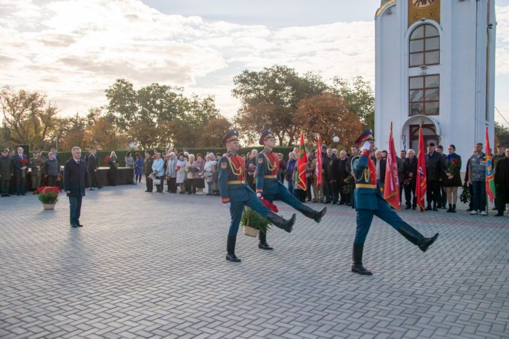 �� ����� ����� ���������������� ������ ��������� �������� ����� � ���������� ����������� � ���������� ���������