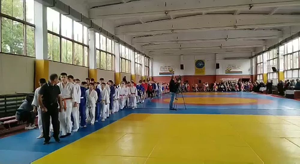 261 �������� �� ���������� ������� �������������, ������� � �������� ������ ������� �� ����� ���������� ��. �������� ��������