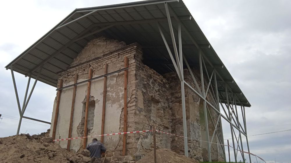 ��������� ��������� ����� ���������� ������ � ���� ������