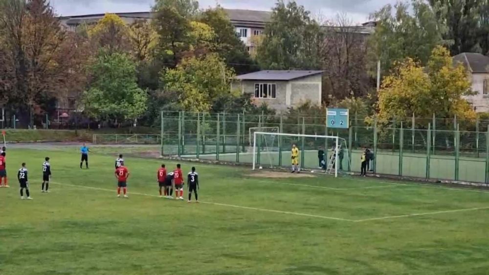 ����� ����� � 30-� ������ 3-0