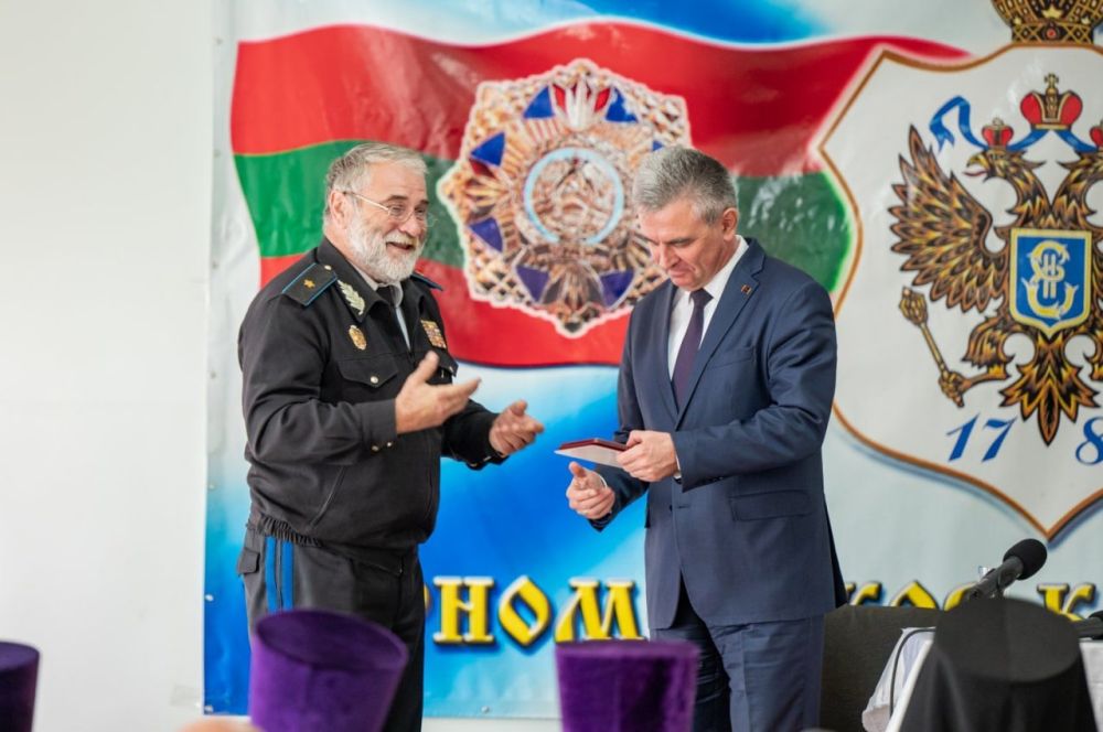 ������ ��������������� ������� ����� �������� �����