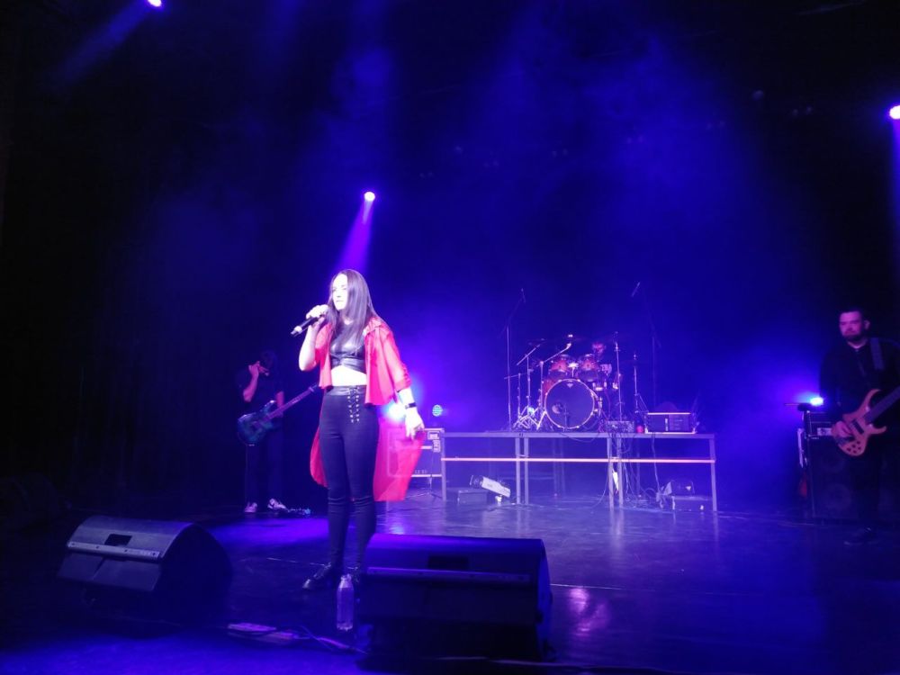 ������ ��� �������� ��� ������� ������ "SANG REAL" (���� ����), � ����� ��������� ����� �� ����� ������ "���������"