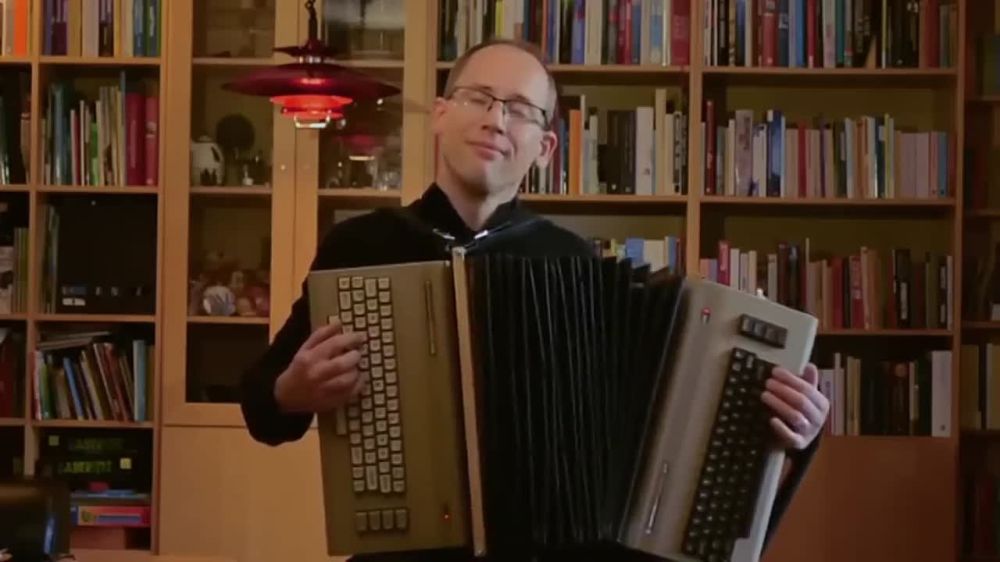 �������� ������� ������ ������������ � ��������� �� ���� ����������� Commodore 64 � ������-������