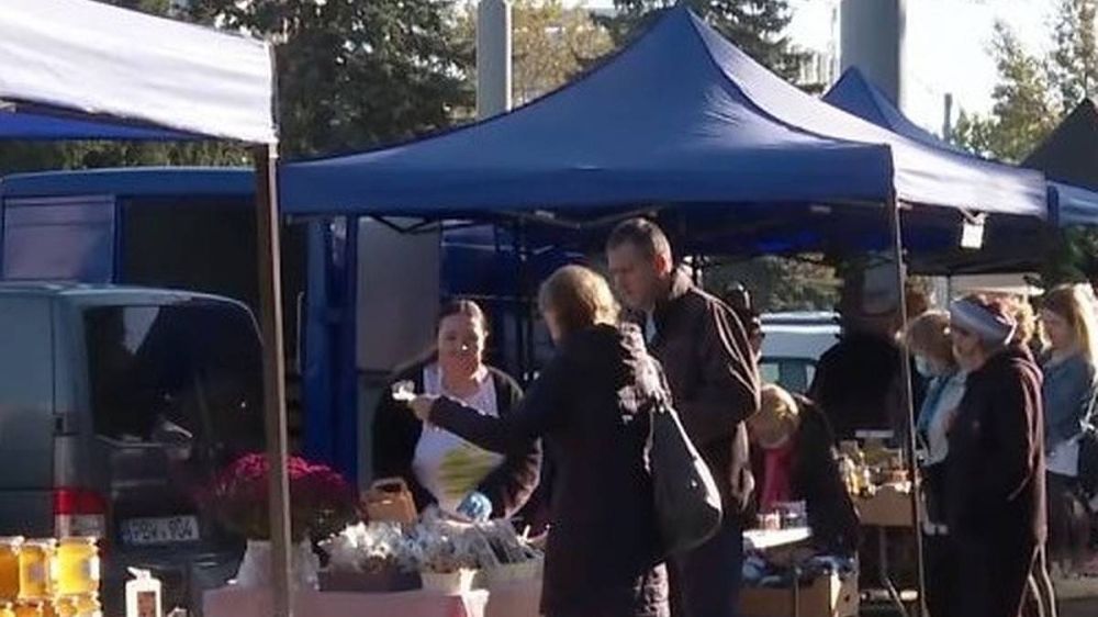 ������� ������� �������� � ����, ���� � ����������: � �������� � �������� ������� ����� 7 ������� ������������� �������������� � ������������, ��� ������