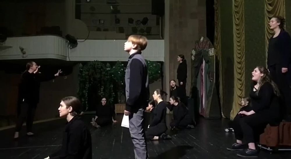 ������ ����������� ����� � �����