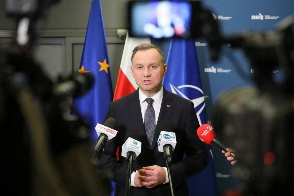 ������� ������ � ������ ���� ���������� �������, ���������� ������ ������ ����, �������� �� ��������� � ������������� ����������