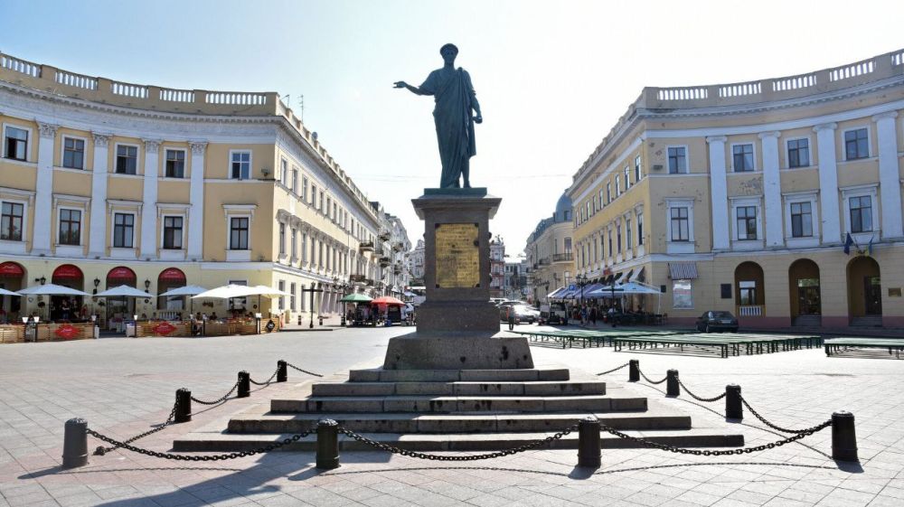 � ����� � ������ ������� ���������� ���������� �����, �������� � ������� ���������������