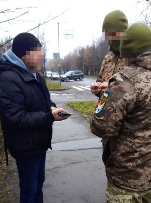 ��� ������ � ������� � ���� ��� � �����-����������