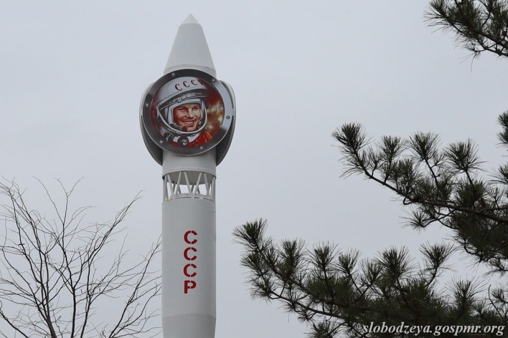 ����-������ ������������ ������� ������� ��������� � ������