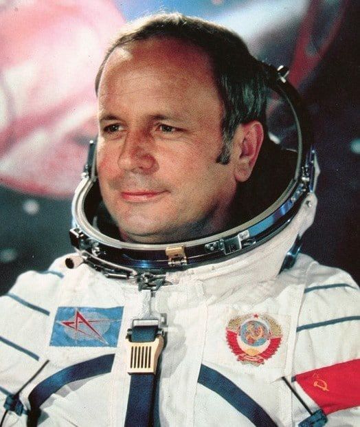 � ���� ����, 3 �������: