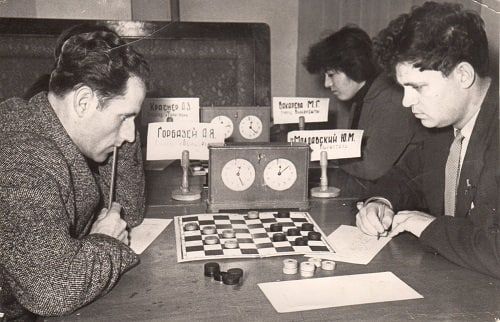 ��� � ���. �� ���� ������ ������ �3 ��������� ���� ������������� ��������������, 47 �������� ������, 6 �������� �������������� ������ � ����� 1000 ����������� �������� ��������