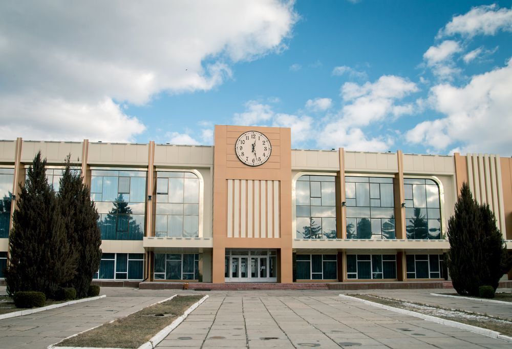 ������� ��������. - ������� � ����� ��������� ������� 10 ������� � �������. ��������� (� �� ����� 170 �������) ����� ��������� � ���� ����������: