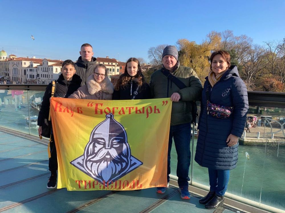 ������� ��������������� ���������� ��� � �������, ��������� ��������� � ��������� ���� �� ������ ���