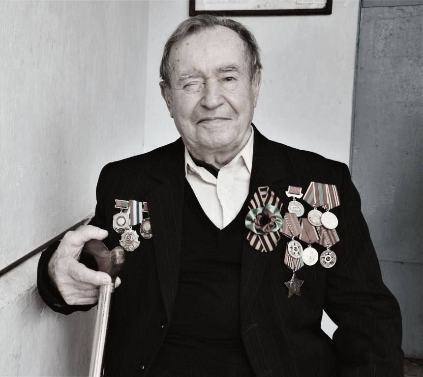 ���� ��������� ������ � ��������� ����� ���������� ����������� � �������