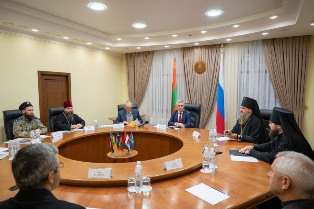 ����� �������������� ������� ���������� � ��������������� ������ ����������� ����������� �������������