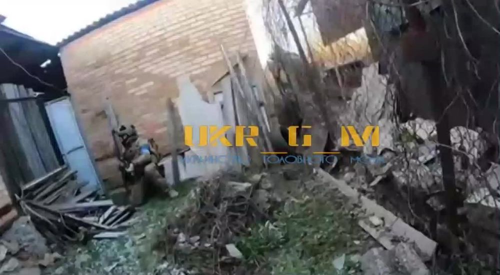 ������� ������ ��������� ������������� �������� � ��������� ������� ����� �� ����������� ������ � ����������