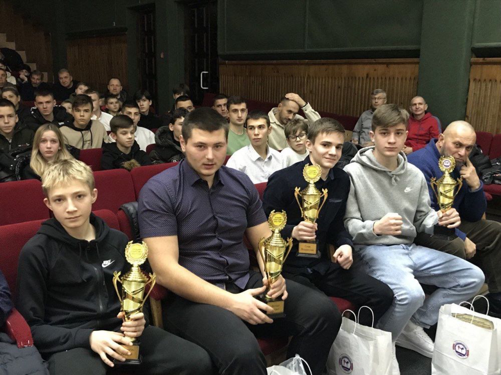 ��������� ����������� � ����-��� ������������� ������� ����� ����������� ����