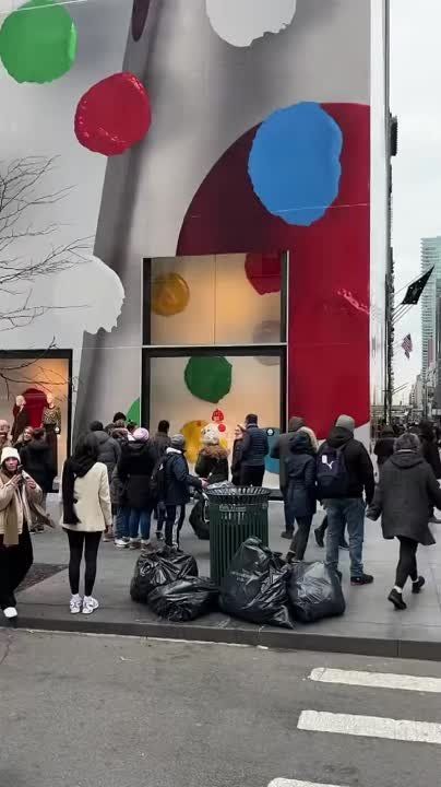 �� ������� Louis Vuitton � ���-����� ��������� ��������� �������� ��������� ߸� ������ ������ ������������ ��������